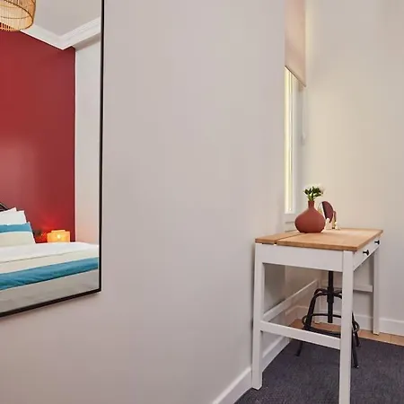Lejlighed Charming 3br 2bath Ac In Center - Santur D8